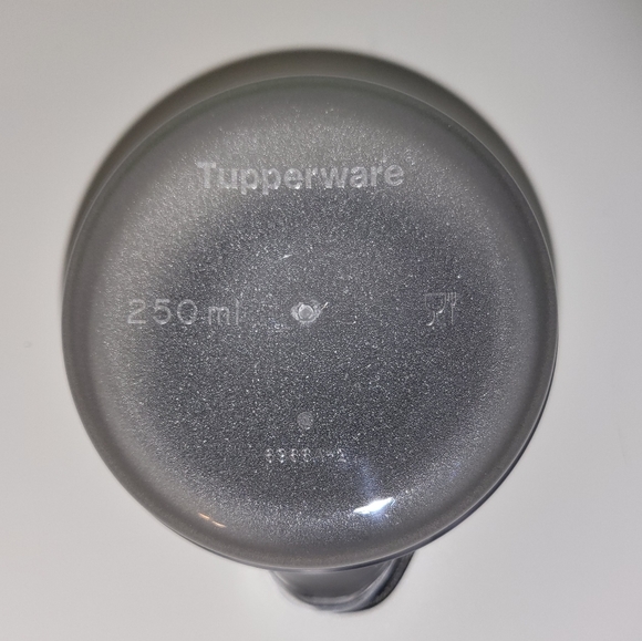 Tupperware Thermotup Sugar or Creamer Container - Picture 3 of 4